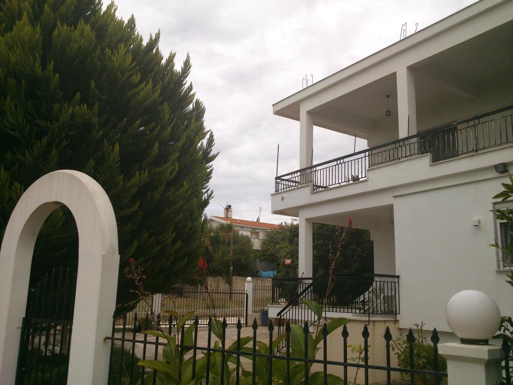 Kalaitzis Apartments Kalyves Polygyrou Luaran gambar